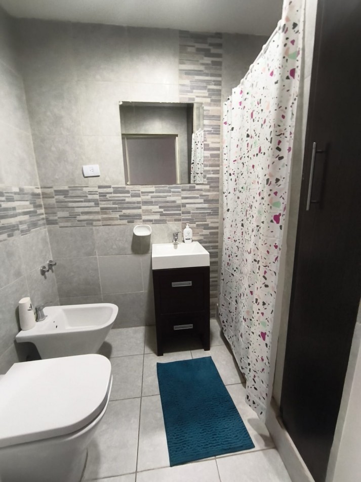 CASA 4 DORMITORIOS + QUINCHO CON DORM.