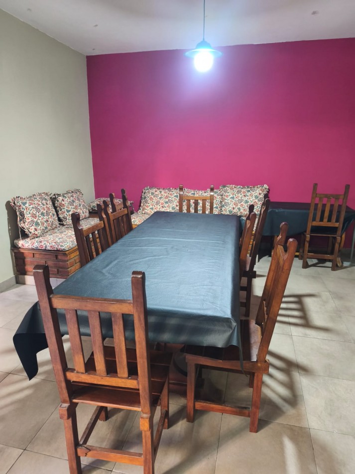 CASA 4 DORMITORIOS + QUINCHO CON DORM.