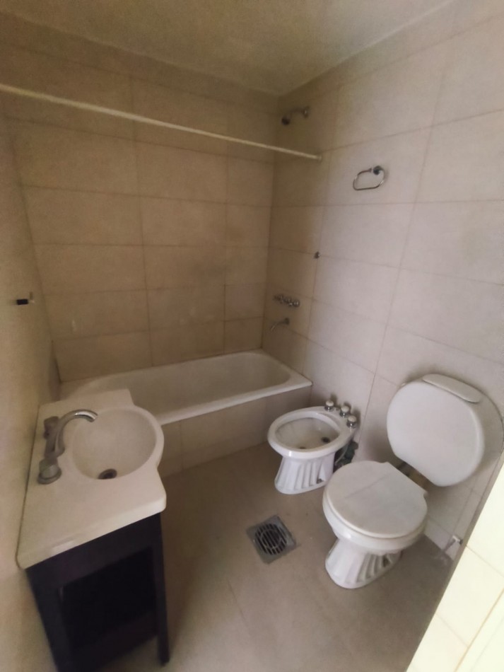 CASA EN PUEYRREDON - TRES DORMITORIOS